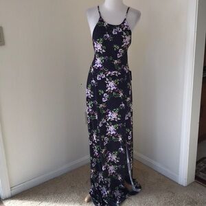 NWT! EXPRESS Size M purple floral maxi dress
